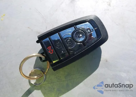 2022 Lincoln Nautilus Reserve z USA, uszkodzony, nr VIN 2LMPJ8K96NBL05739